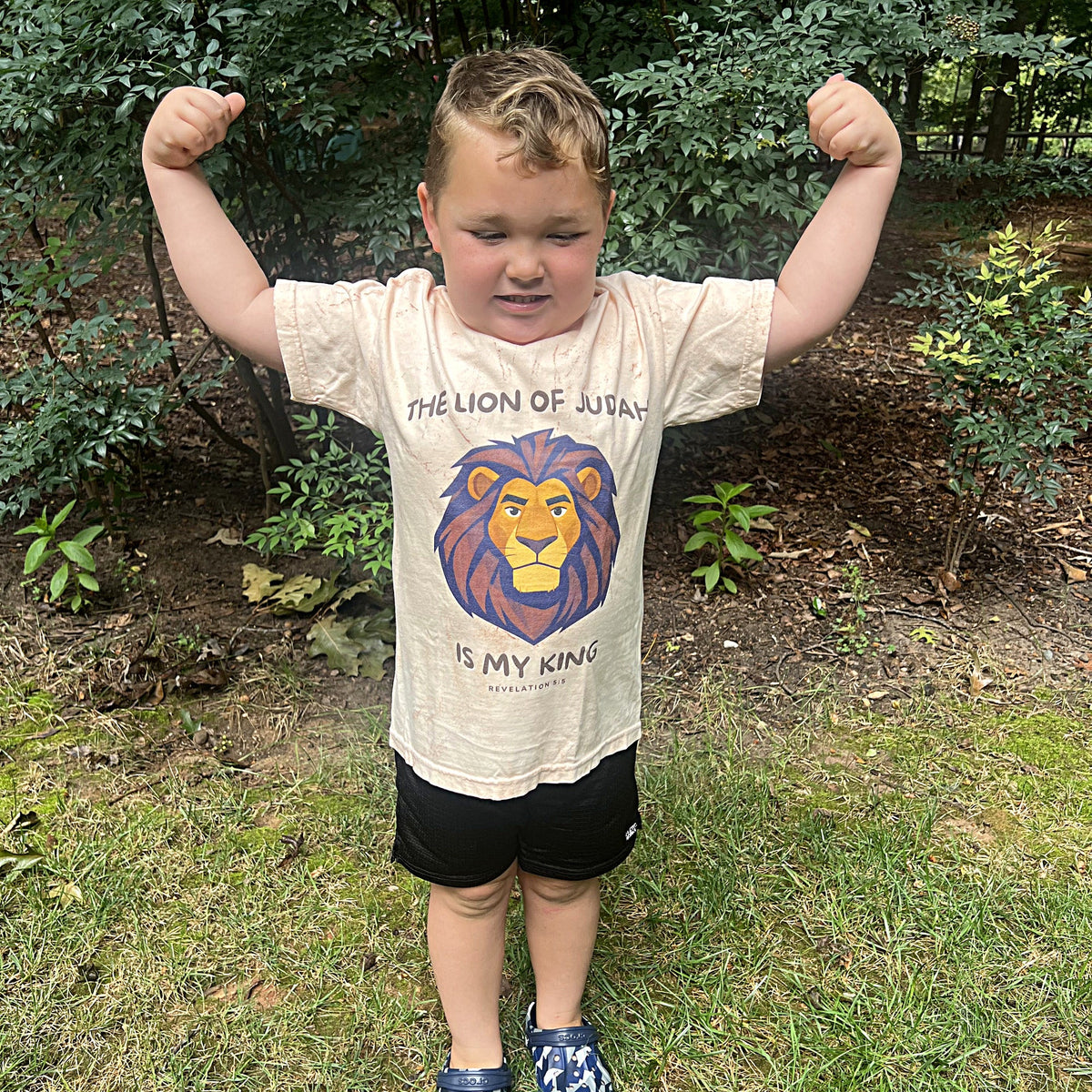 Child in The Lion of Judah Is My King youth tee, alternate pose